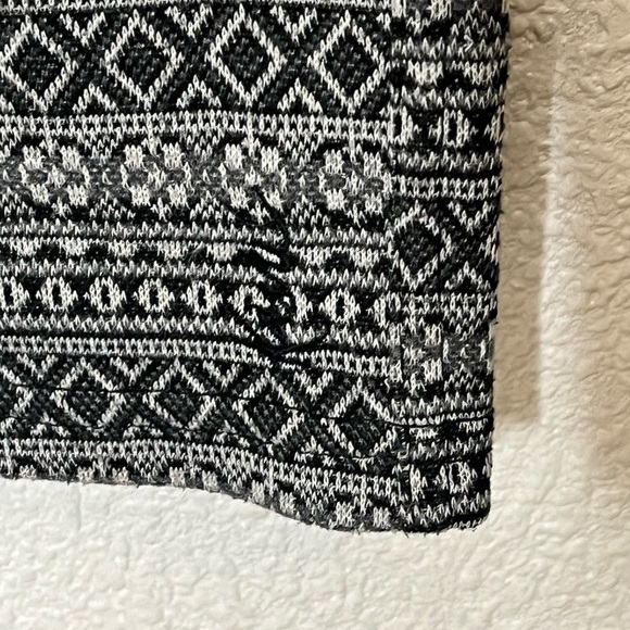 Kavu Gray/Black Leggings Sz Med - Picture 4 of 8